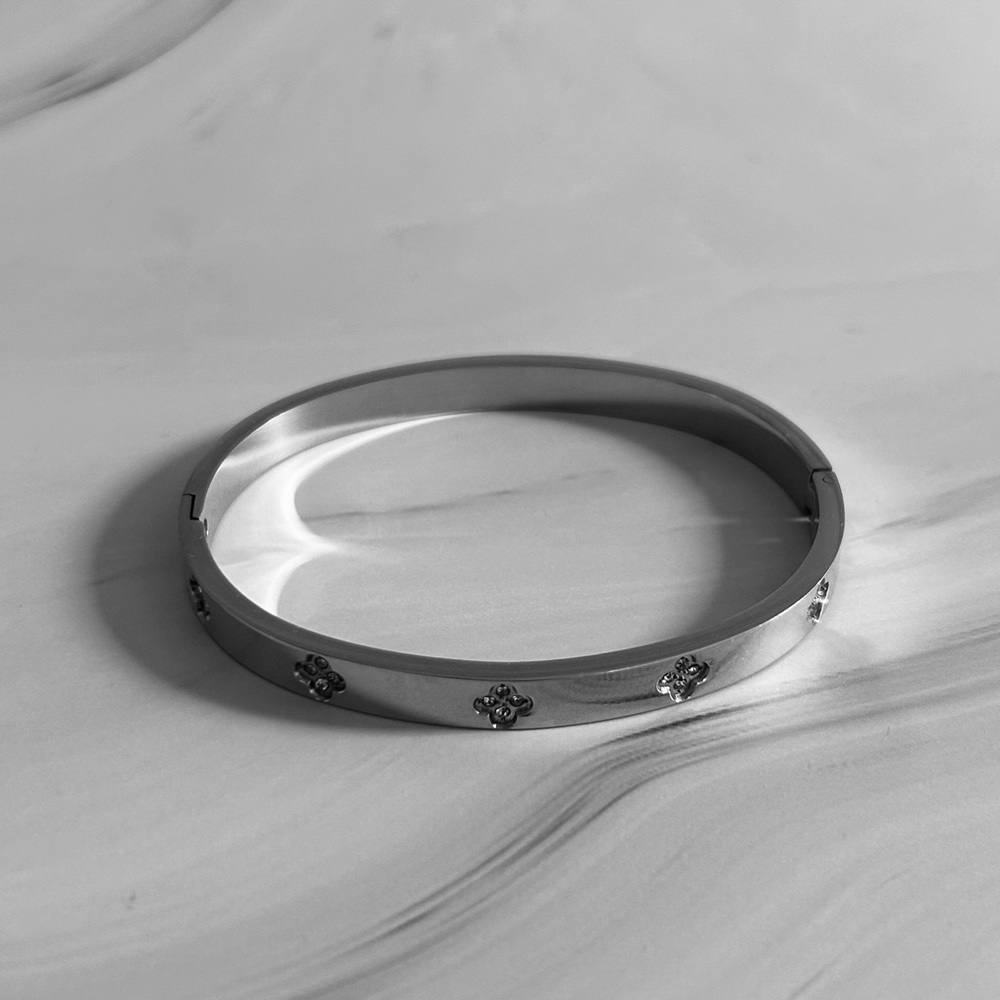 Stainless steel Floral Accent Hinged Bangle Bracelet